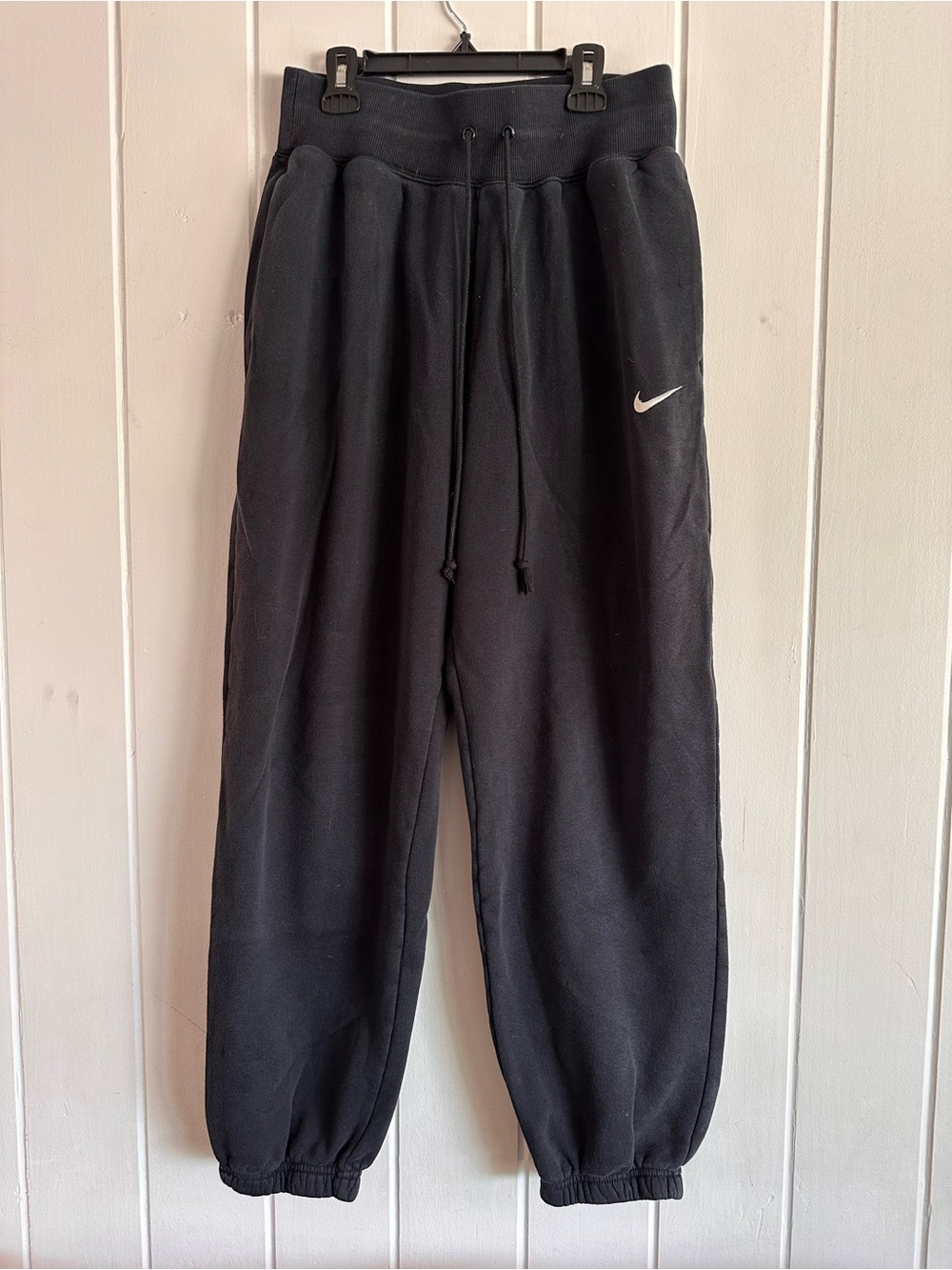 Nike Black Kids Fleece Joggers with White Swoosh